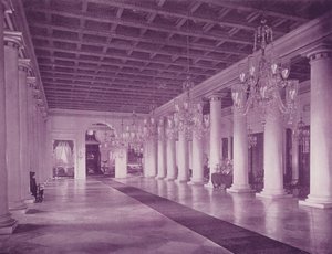 Marble Hall, Government House, Kalkata (černobílá fotografie) od (after) English photographer