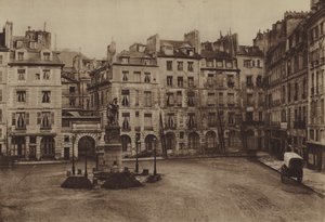 Place Dauphine, část zbořená v roce 1875 (černobílá fotografie) od (after) French Photographer