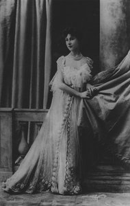 Liane de Pougy (černobílá fotografie)