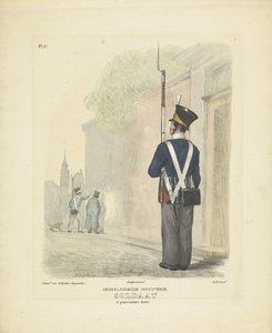 Voják v posádkové výstroji, 1820-1825 Holandská pěchota. Voják v partyzánské uniformě (titul na předmětu) Vojenské kostýmy Nizozemského království. Věnováno Jeho Excelenci Willemu van Bylandtovi (název série na objektu)