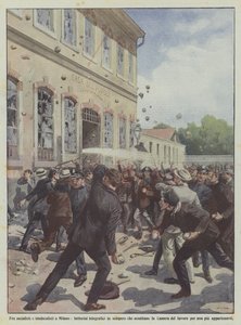 Mezi socialisty a odboráři v Miláně stávkují telegrafní poslíčci, kteří útočí na sněmovnu?