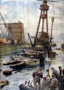 Německá bitevní loď Hindenburg potopená u Scapa Flow ve Skotsku se po 7 letech strávených na dně oceánů vrátila na povrch díky anglické flotile. Ilustrace Beltrame. Domenica z corriere od Achille Beltrame
