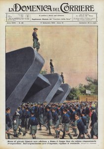 Masy mladých lidí v černých košilích se tísní na římském Campo Dux, kde se schází 50 000 členů avantgardy.