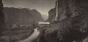 Údolí Lauterbrunnen, Švýcarsko (z alba Charbons de Braun - pohledy pořízené mobilním panoramatickým objektivem, 1868)