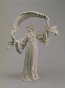 Tanečnice s šátkem ze středu stolu, Sevres, 1900 (sušenka)