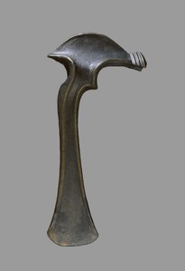 Sekera, nalezená v Maďarsku (bronz) od Age Bronze