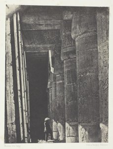 Medinet-Habou, galerie paláce Ramses-Méiamoun; Thebes od Aimé Rochas