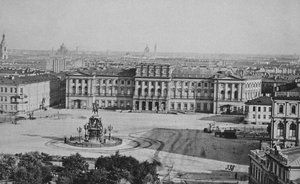 Mariinský palác Palác Marie na náměstí svatého Izáka v Petrohradu, 70. léta 19. století od Albert Felisch