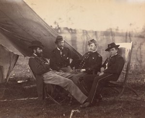 [Čtyři důstojníci], ca. 1864. od Alexander Gardner
