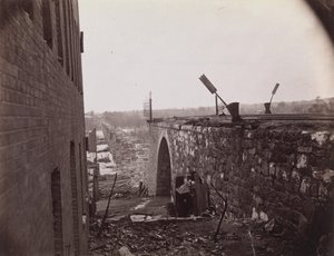 Ruiny Richmond & Petersburg Railroad Bridge, Richmond, Virginia, ca. 1865. od Alexander Gardner