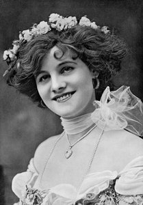 Slečna Gertie Millar 1879-1952, herečka, 1902-1903.