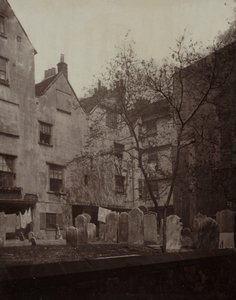 Sv. Bartoloměj: Hřbitov při pohledu na pouťovou pouť od Alfred H. Bool