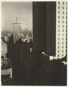 Z mého okna v Sheltonu, Západ od Alfred Stieglitz