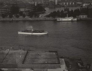 New York z ulice 405 E 54th Street od Alfred Stieglitz