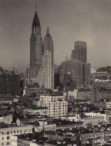 New York z adresy 405 East 54th Street od Alfred Stieglitz