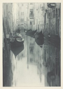 Reflexe-Benátky od Alfred Stieglitz