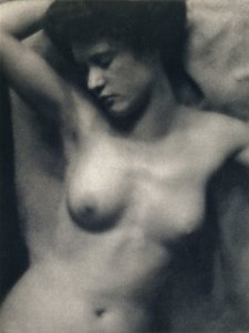 Torzo od Alfred and White Clarence Stieglitz