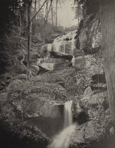 Fall Creek Cascade, Severní Karolína (černobílá fotografie) od American Photographer (after)