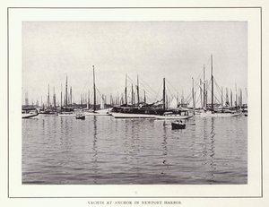 Newport, Rhode Island: Jachty v Anchor v přístavu Newport (černobílá fotografie) od American Photographer (after)
