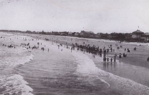 Old Orchard Beach, Maine: Old Orchard Beach (čb fotografie) od American Photographer (after)