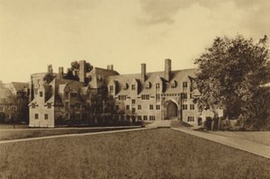 Princetonská univerzita: Lockhart Hall (černobílá fotografie) od American Photographer (after)