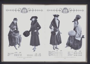 Dvoustránka z The Theatre of Fur Fashion (č/b foto) od American Photographer (after)