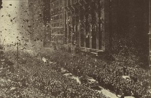 Americký prezident Franklin D Roosevelt byl nadšeně vítán v New Yorku poté, co byl zvolen na třetí funkční období, prosinec 1940 (černobílá fotografie) od American Photographer (after)