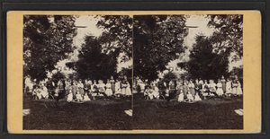 Děti a hřiště, Oneida Community, stát New York, cca 1870 (č/b fotografie) od American Photographer
