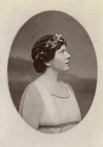 Louise Homer jako Orfeus v představení "Orfeus a Euridika" (čb fotografie) od American Photographer