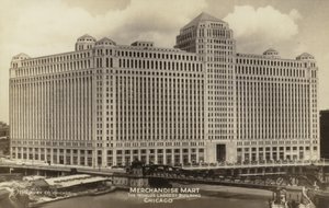 Merchandise Mart, největší budova na světě, Chicago, Illinois, USA (čb fotografie) od American Photographer