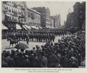 Policejní přehlídka, která se koná každý rok prvního červnového dne (černobílá fotografie) od American Photographer