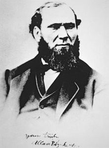 Portrét Allana Pinkertona, zakladatele Pinkertonovy národní detektivní agentury v roce 1850 (černobílá fotografie) od American Photographer