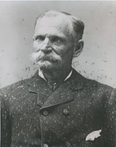 Portrét Charlese Earla Bollese, alias 