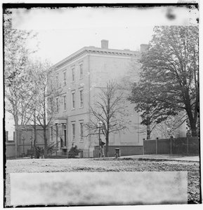 Rezidence Jeffersona Davise (1201 East Clay Street), Richmond, VA od American Photographer