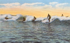 Surf Riders, Havaj (barevné foto) od American Photographer
