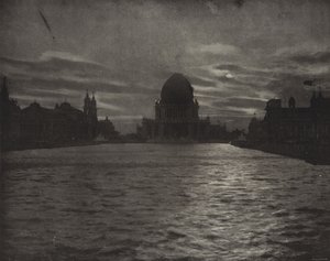 The Grand Basin by Moonlight od American Photographer