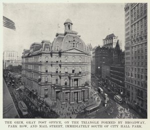 Grim, Grey Post Office, na trojúhelníku tvořeném Broadway, Park Row a Mail Street, bezprostředně jižně od City Hall Park (černobílá fotografie) od American Photographer