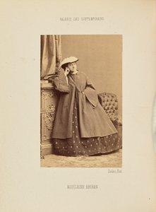 Madeleine Brohan od Andre Adolphe Eugene Disderi