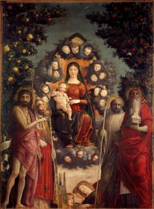 Oltářní obraz Trivulzio „“Svatý rozhovor““ Panna a Ježíš Kristus zastoupeni v mandorle. Obklopují je svatý Jan Křtitel, papež Saint Gregoire I. Veliký (540-604), svatý Jeroným (nesoucí kostel a knihy), svatý Benedikt (dre od Andrea Mantegna