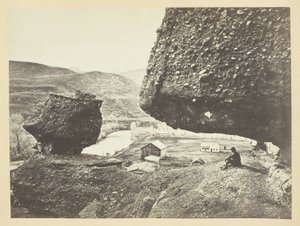Hanging Rock, Echo City od Andrew Joseph Russell