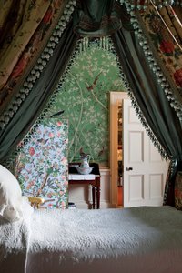Šatna Queen of Scots, Chatsworth House, Derbyshire (foto)