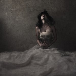 Tichý výkřik ženy od Anja Matko