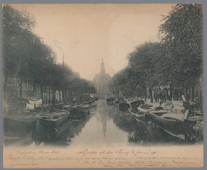 Pohled na Turfmarkt a Nieuwe Kerk v Haagu Pozdravy z Haagu; Turfmarkt a Nieuwe Kerk (název na objektu) od Anonymous