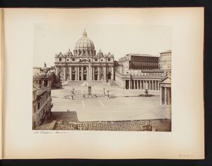 Pohled na náměstí Petra a náměstí svatého Petra v Římě, Itálie Svatý Pietro. Roma (název na objektu) od Anonymous