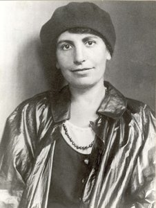 Anna Freud - Anonymní. Fotografie od Anonymous Anonymous