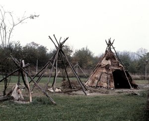 Rekonstrukce galského vesnického stanu. Archeodrom Burgundska od Anonymous Anonymous