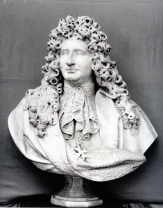 Busta Julese Hardouina Mansarta (1646-1708) 1698 (mramor)