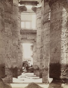 Hypostyle Hall v Temple of Karnak, pohled na Hypostyle Hall od Antonio Beato