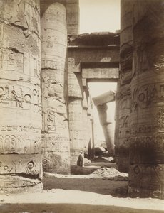 Interiér Hypostyle Hall, Karnak od Antonio Beato