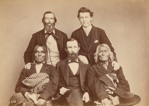 Alexander Gardner, William Henry Jackson a Antonio Zeno Shindler s delegáty Puebla Alejandrem Padillou, guvernérem Islety, a Ambrosiem Abeitou, bývalým guvernérem Islety,1868 (foto)